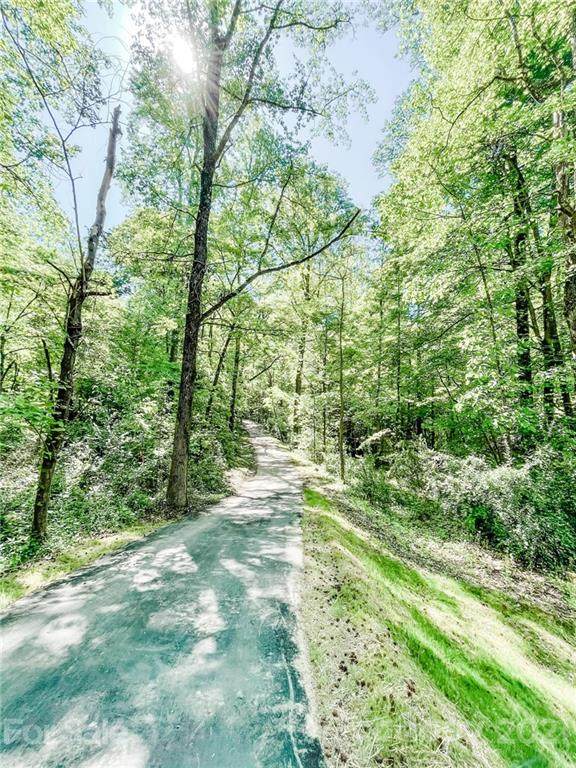 7124 Rockland Drive - Photo 1