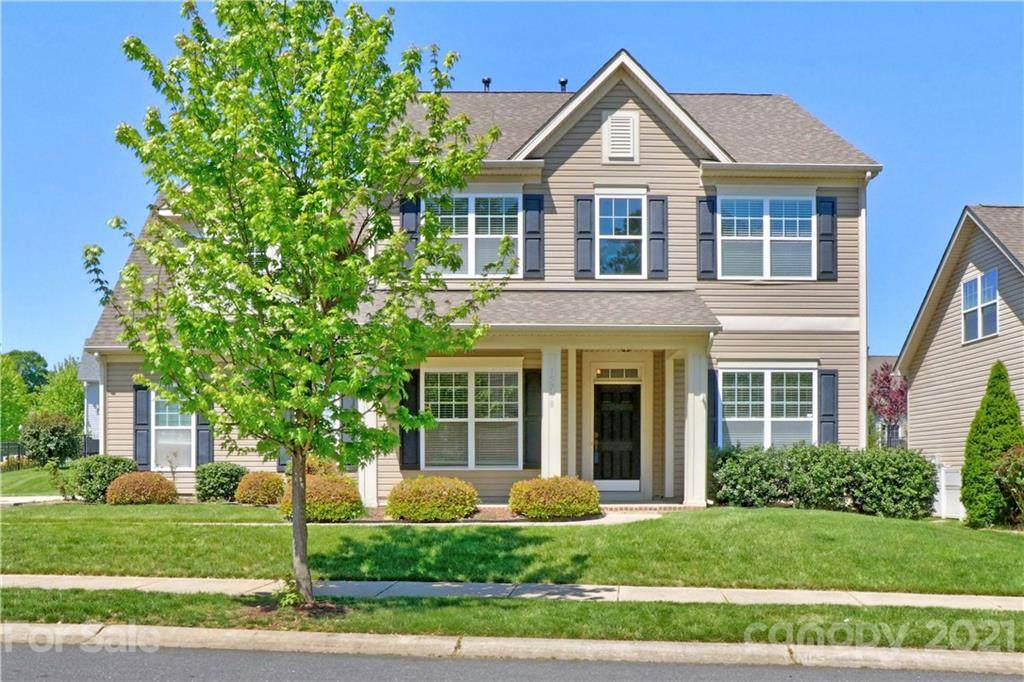 15718 Gallant Ridge Place - Photo 1
