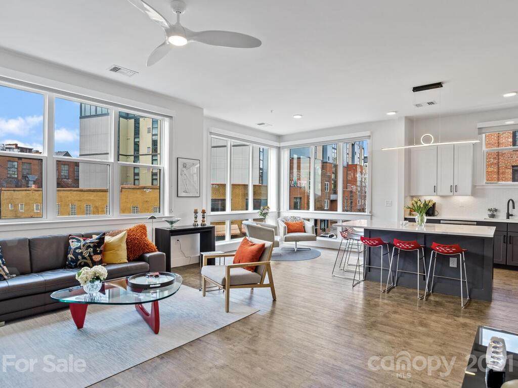 55 Market Street - Photo 1