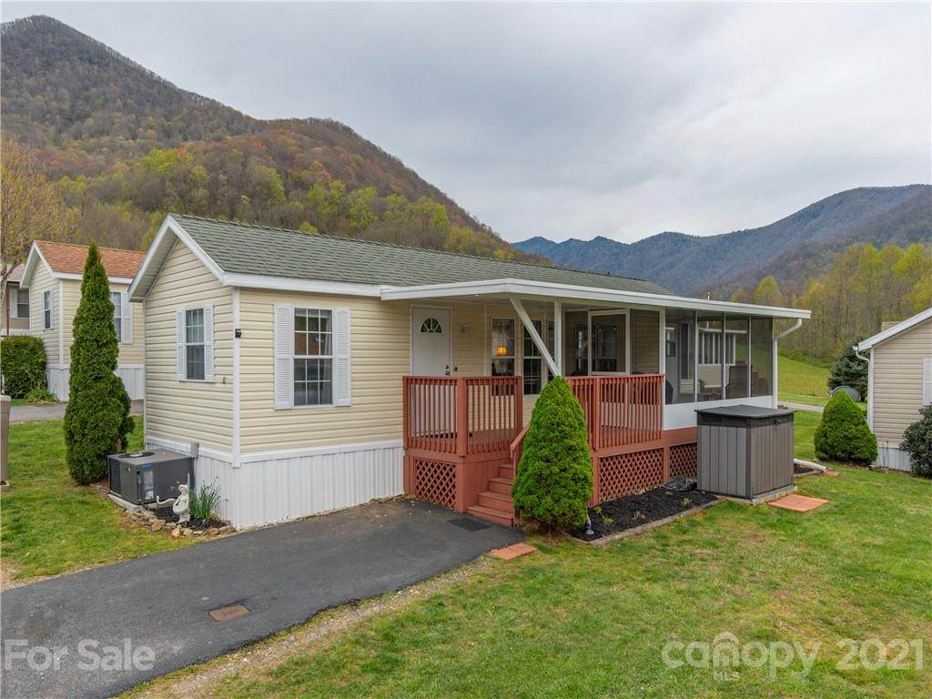 11 Valentine Drive - Photo 1