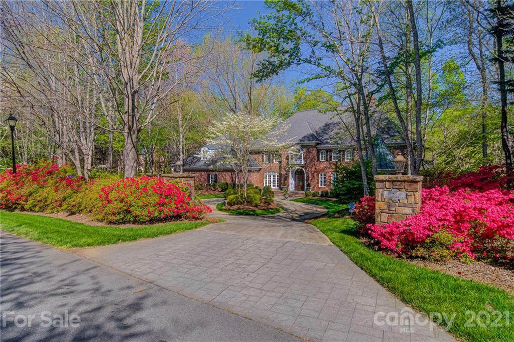 4521 Chinaberry Lane - Photo 1