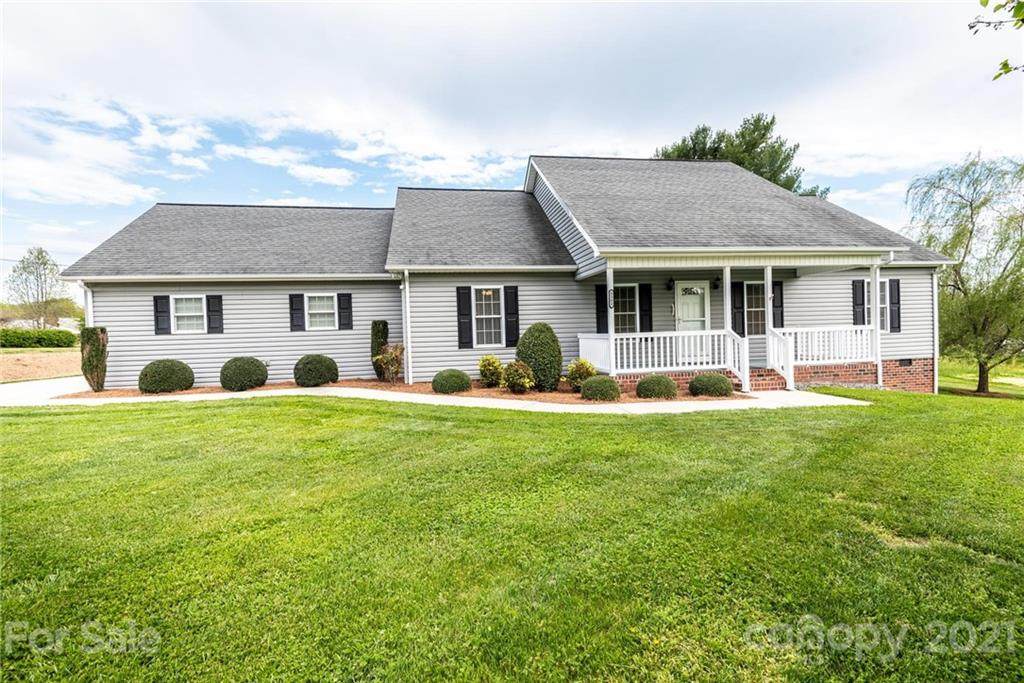 3302 Friendly Park Road - Photo 1