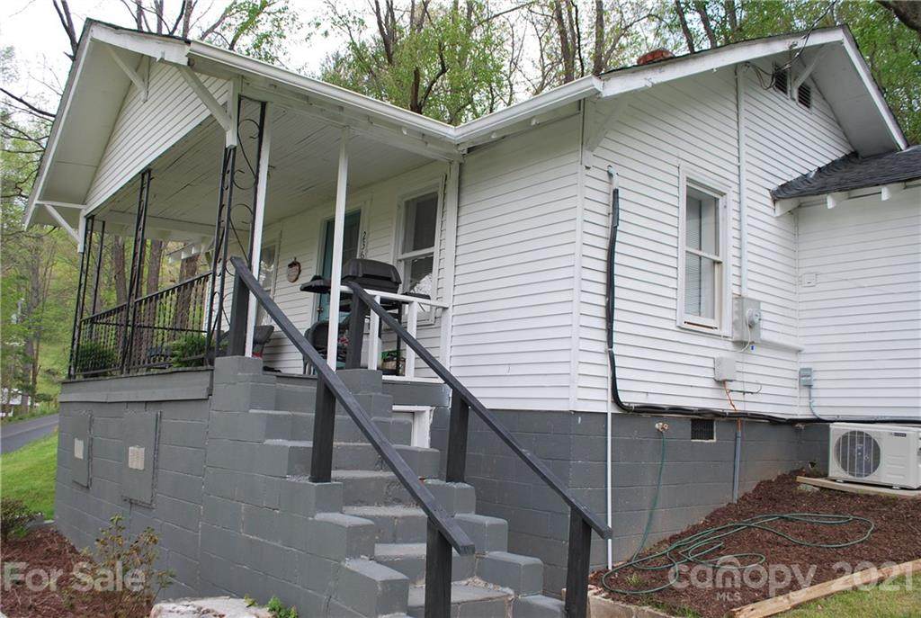 2366 Old Henson Cove Road - Photo 1