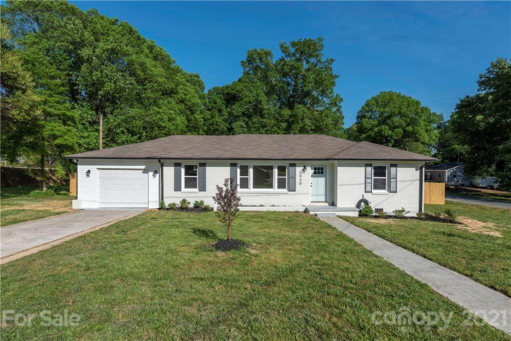 5938 Princeton Avenue - Photo 1