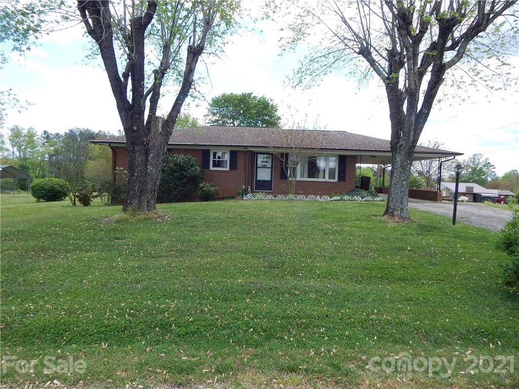 2705 Greenwood Terrace - Photo 1