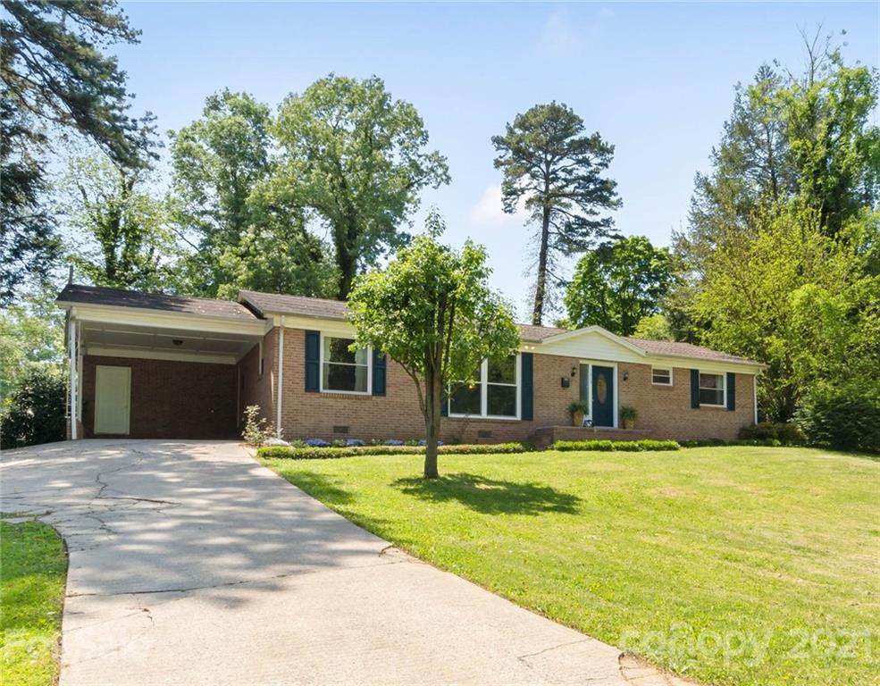 1315 4th Street - Photo 1