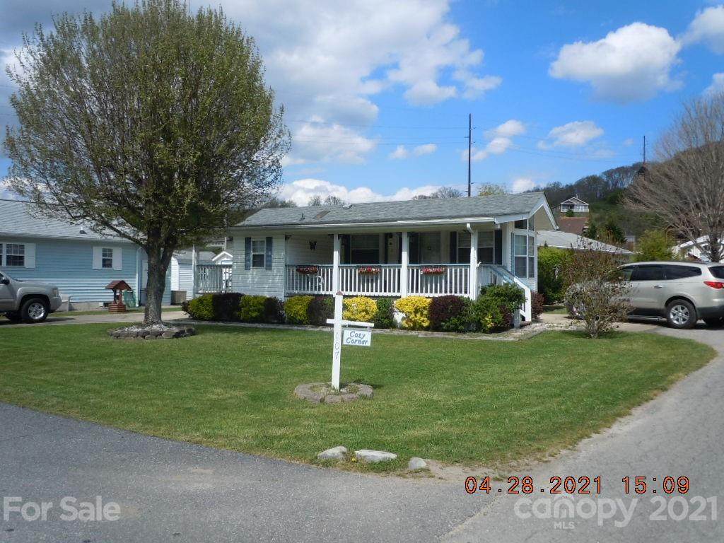 107 Strollers Lane - Photo 1