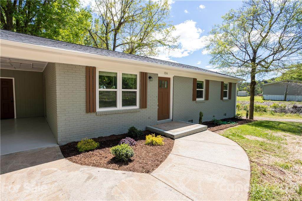 126 Temple Drive - Photo 1