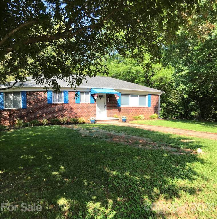104 30th Avenue - Photo 1
