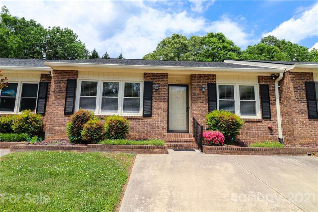 518 Camrose Circle - Photo 1