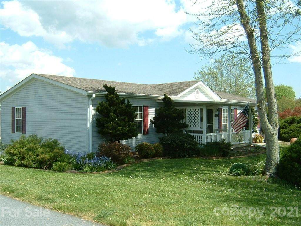 201 Riverwind Drive - Photo 1