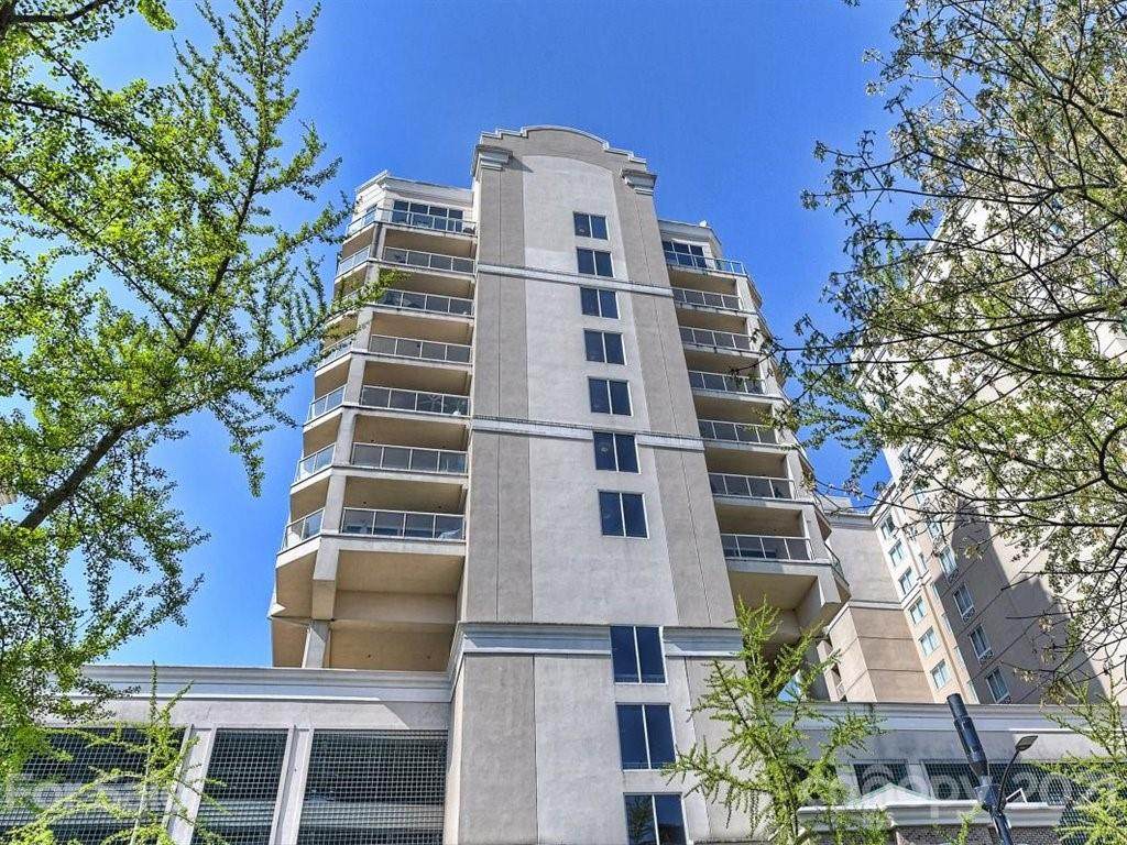 520 Martin Luther King Boulevard - Photo 1