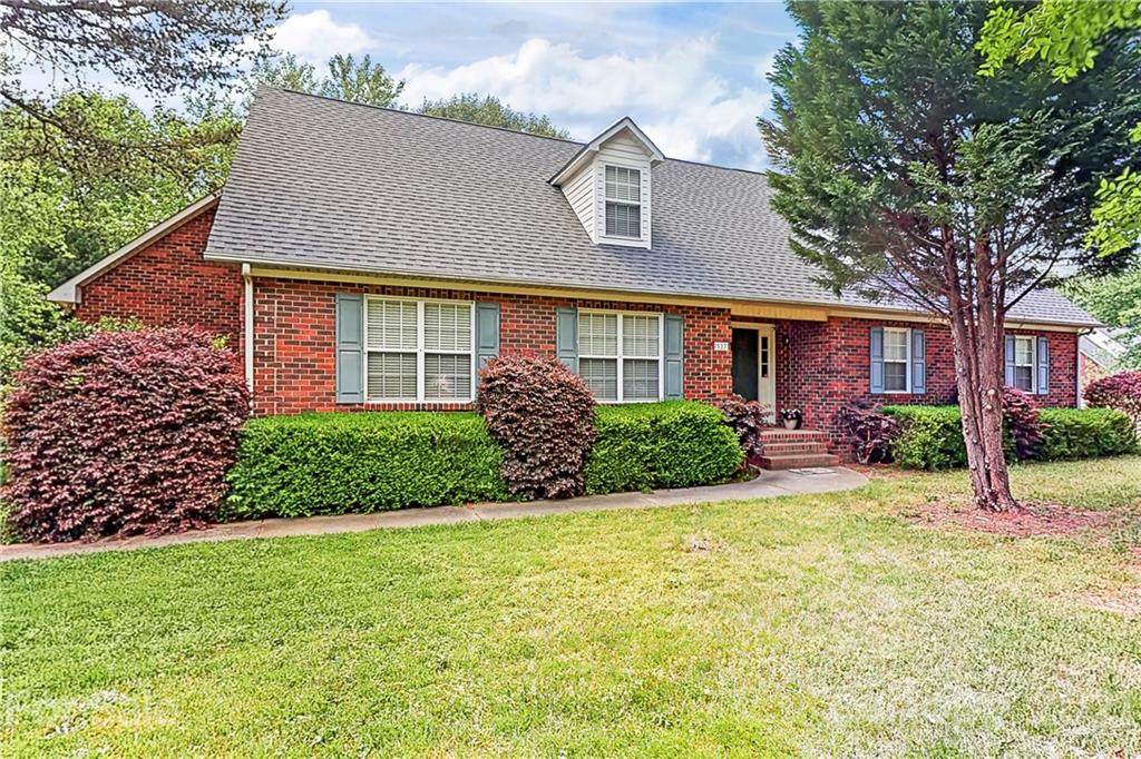 527 Stafford Estates Drive - Photo 1