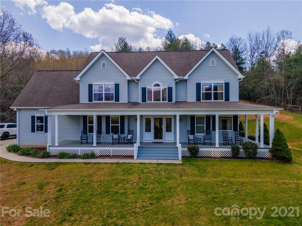 338 Tahlfield Road - Photo 1