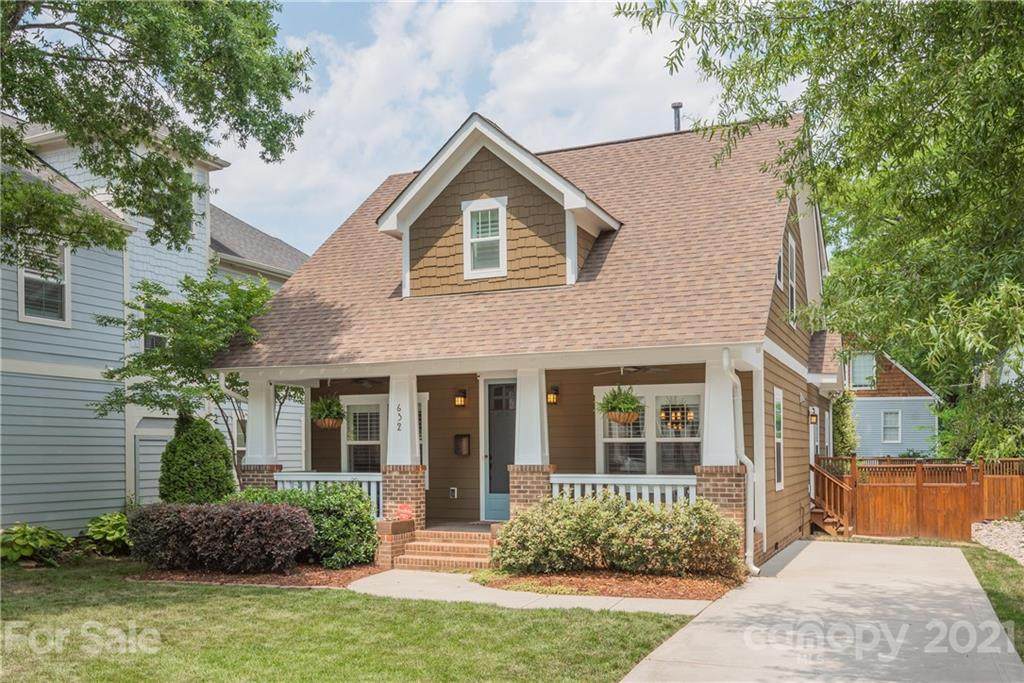 632 Waco Street - Photo 1