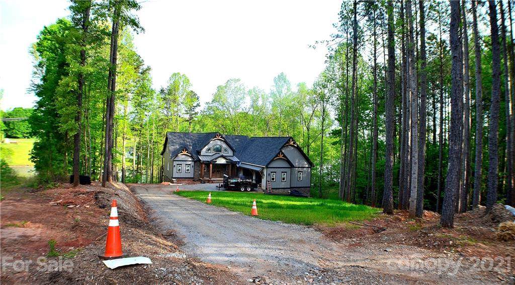 6652 Goose Point Drive - Photo 1