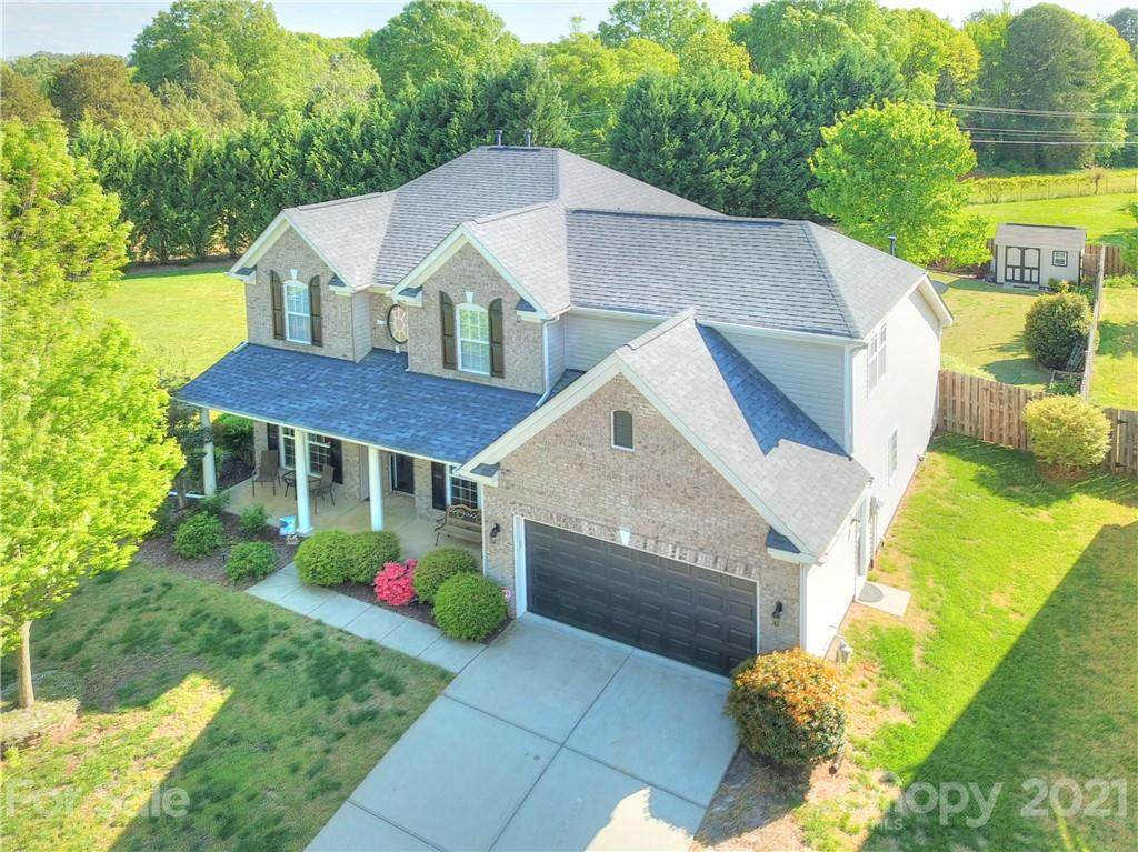 21619 Torrence Chapel Road - Photo 1