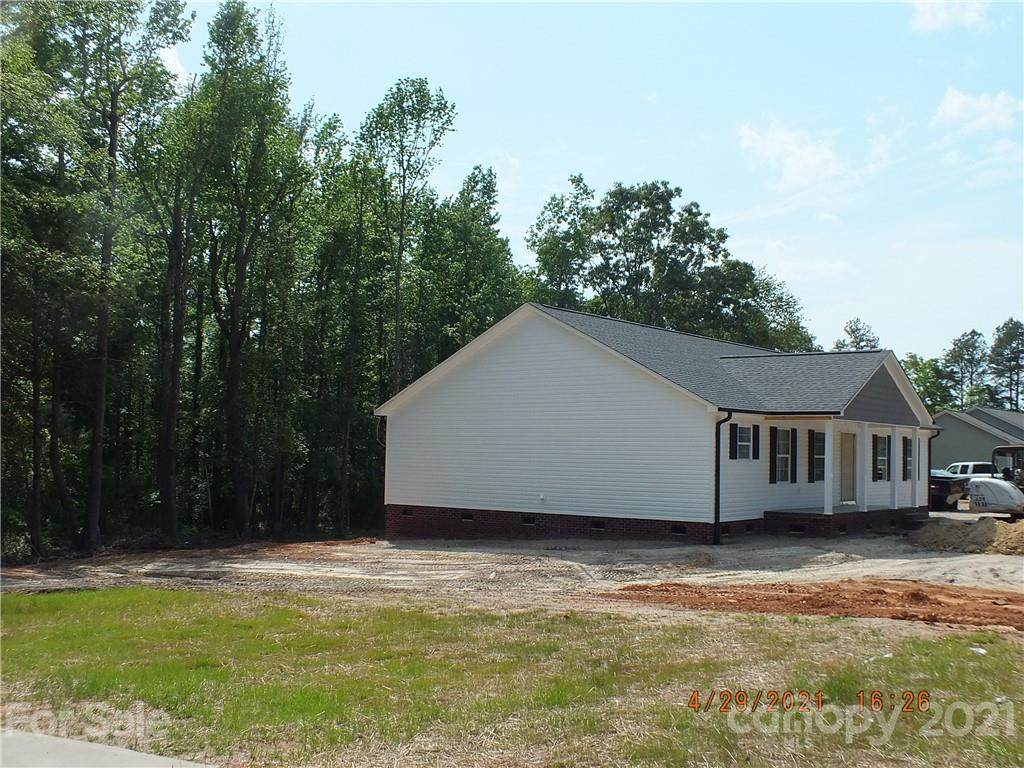 00 Douglas Road - Photo 1