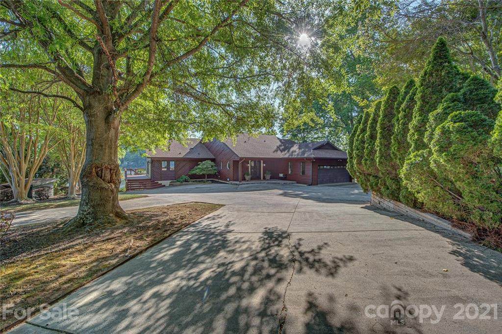 12601 Withers Cove Road - Photo 1