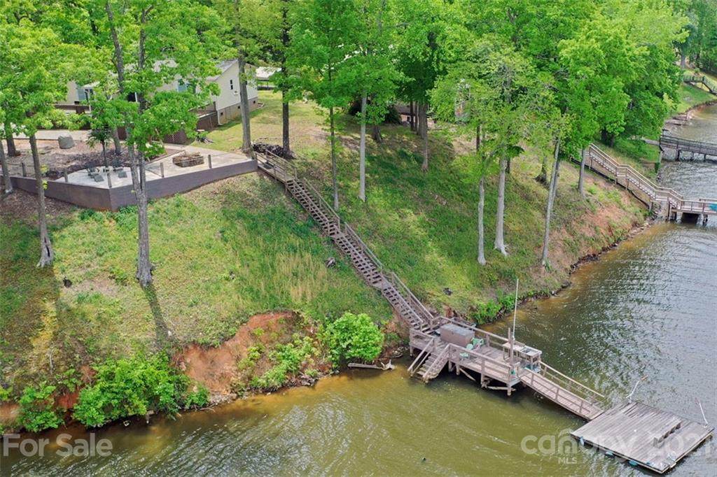 380 Lake Landing Drive - Photo 1