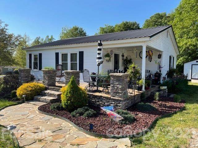 160 Walker Drive - Photo 1