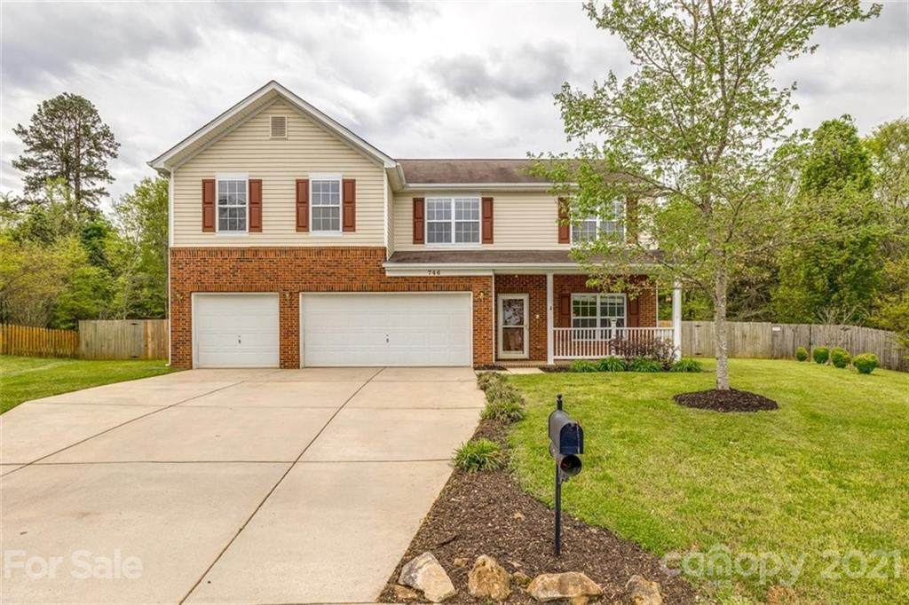 746 Rocky Grove Glen - Photo 1