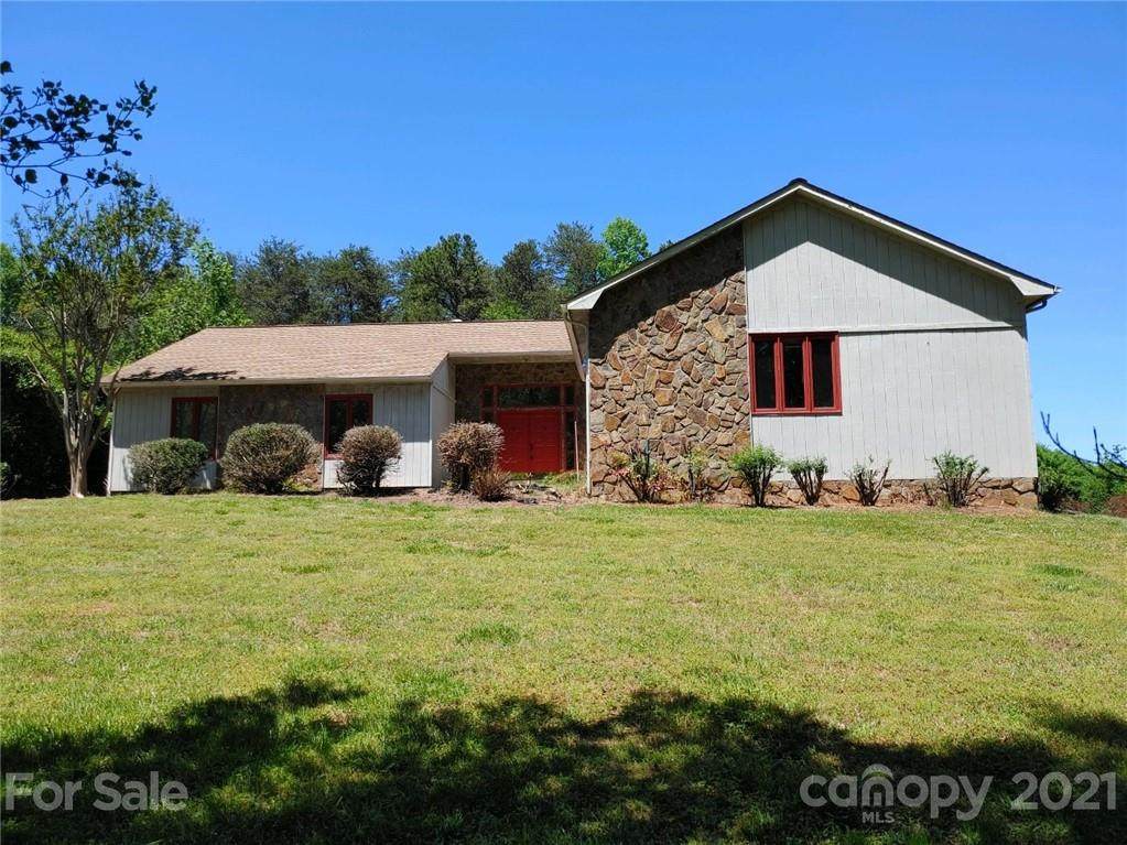 198 Farmwood Drive - Photo 1