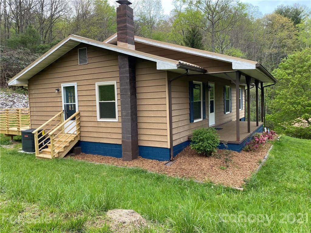 668 Valley Road - Photo 1