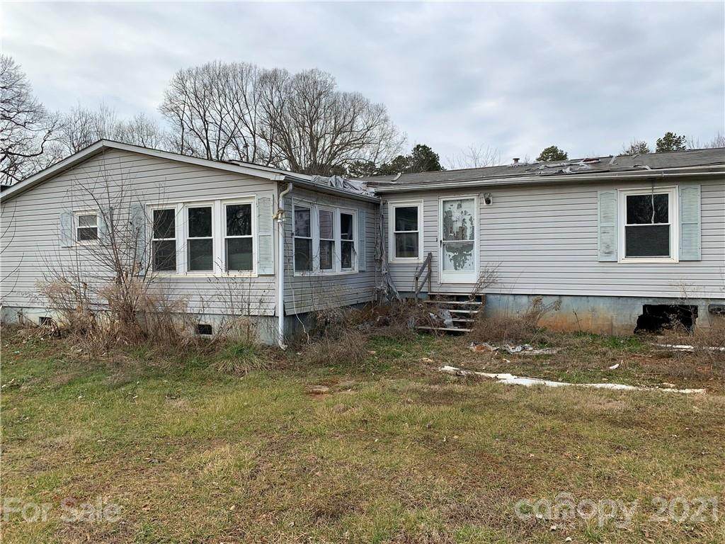1377 Oakbrook Lane - Photo 1