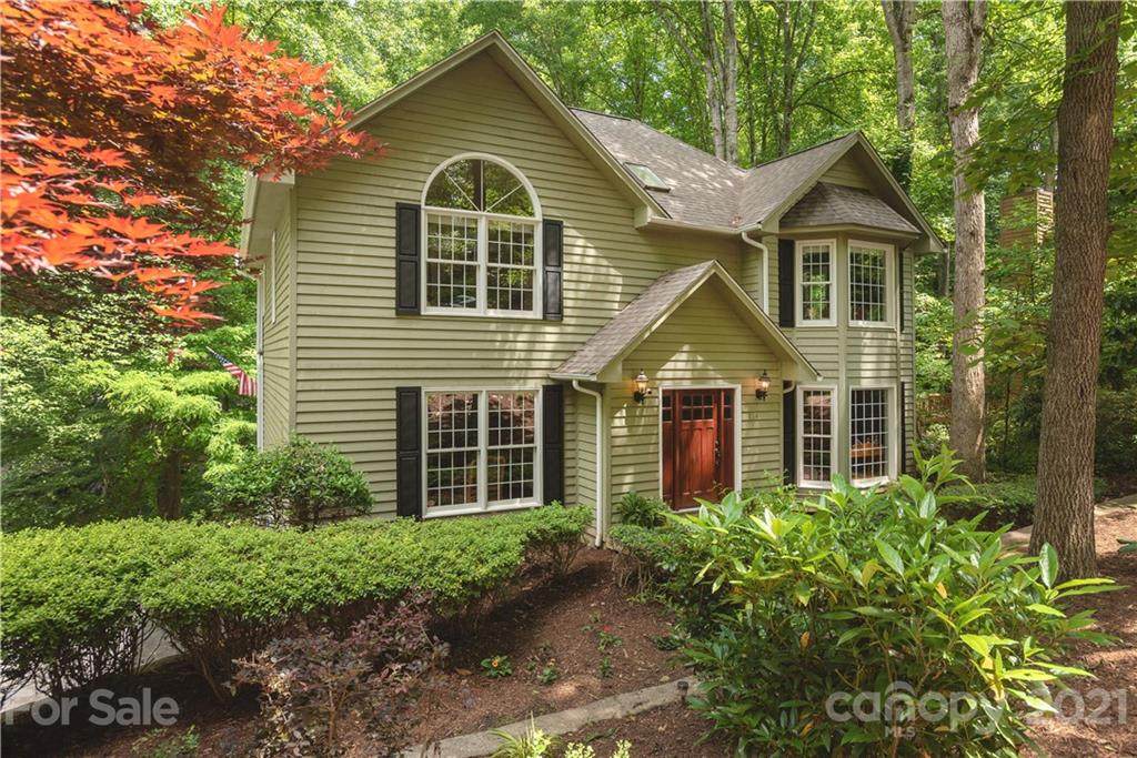 114 Coachmans Trail - Photo 1