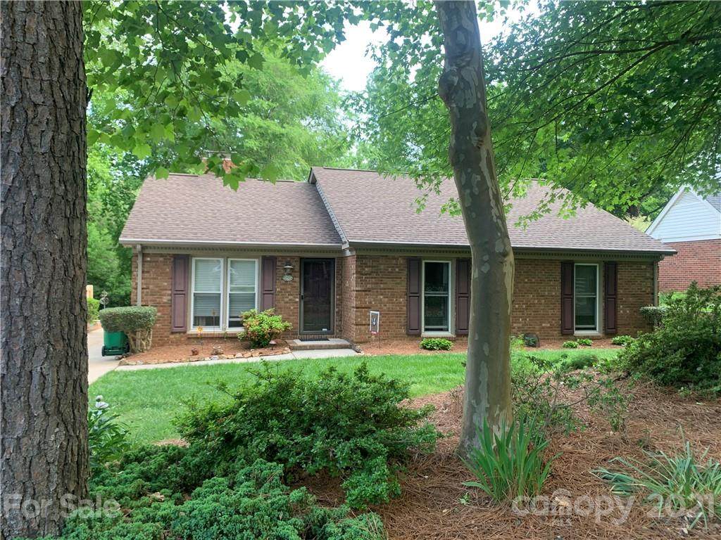 10524 Sardis Oaks Road - Photo 1