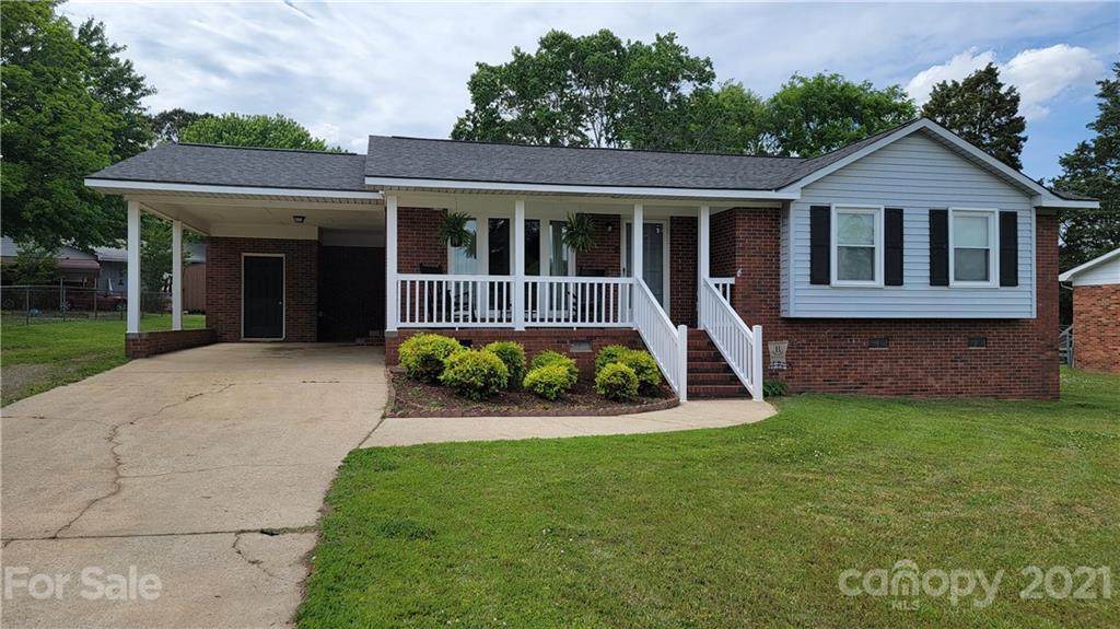541 Mcdowell Drive - Photo 1