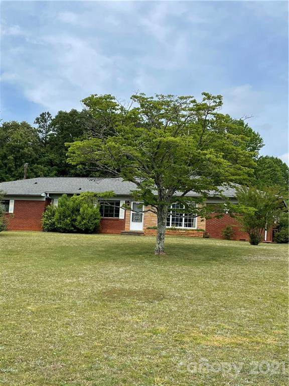 2843 Springs Road - Photo 1