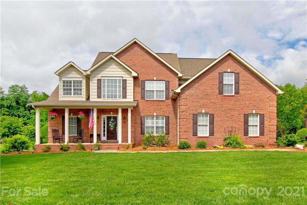 4233 Pointe Norman Drive - Photo 1