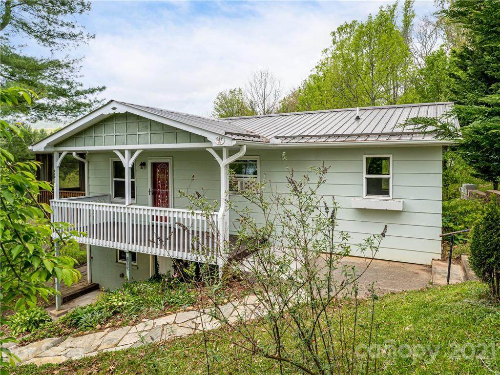 567 Bailey Street - Photo 1