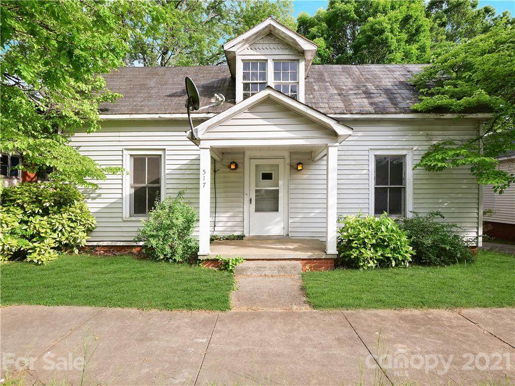 517 Western Avenue - Photo 1
