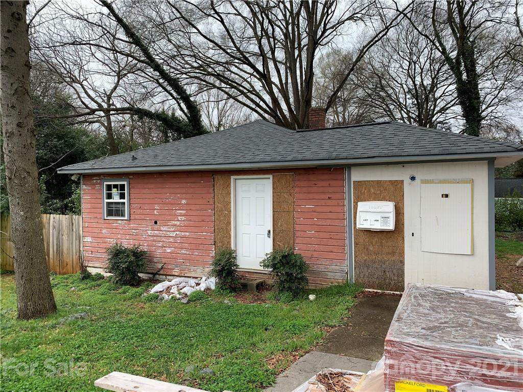 143 Smallwood Place - Photo 1