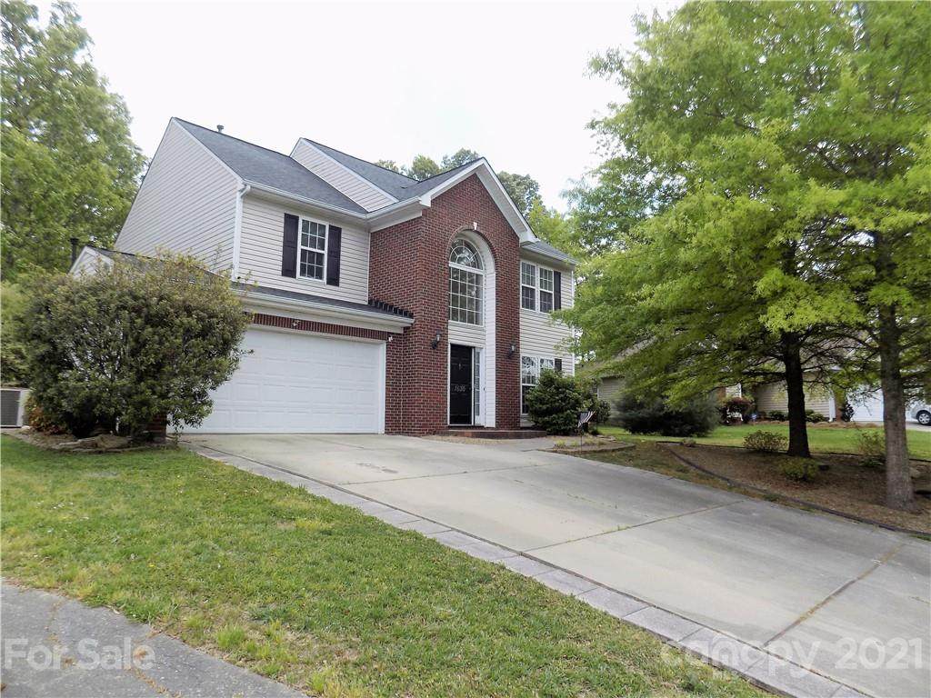 1530 Standish Drive - Photo 1