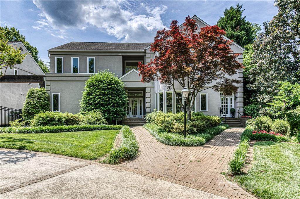 605 Hermitage Court - Photo 1