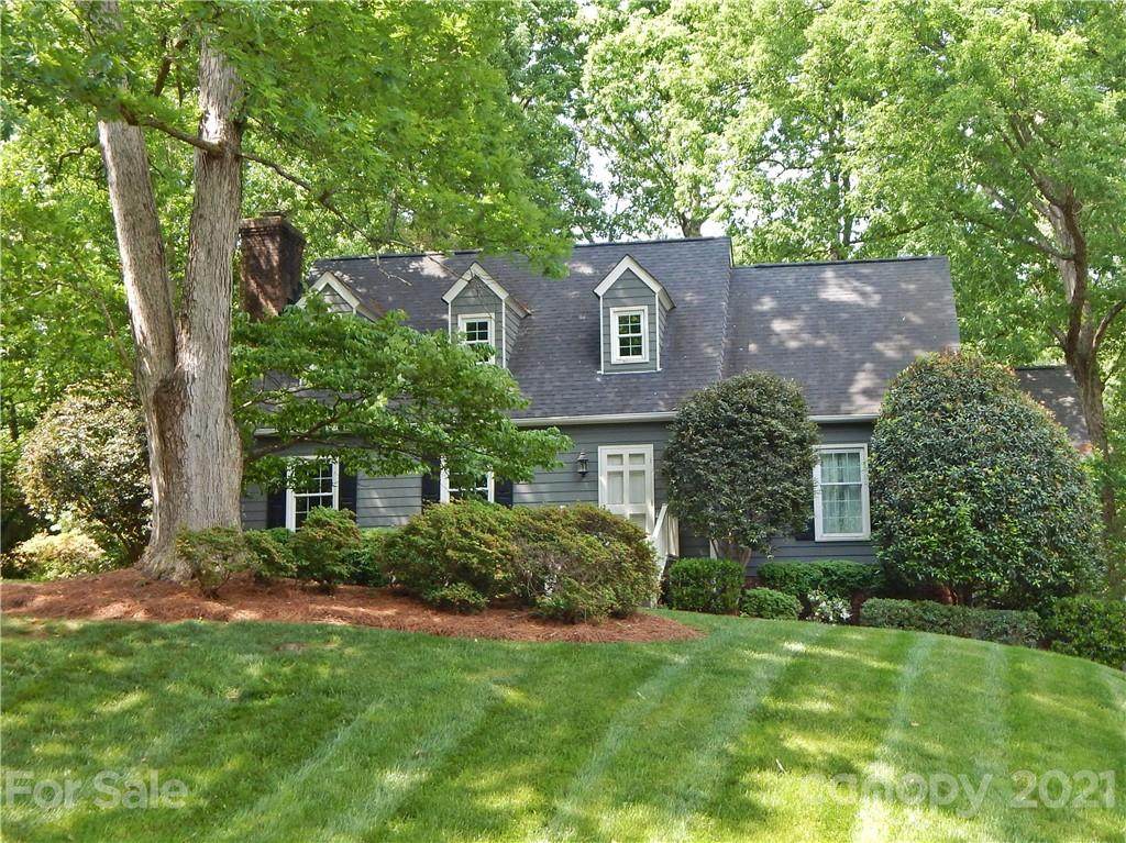 793 Summerwood Drive - Photo 1
