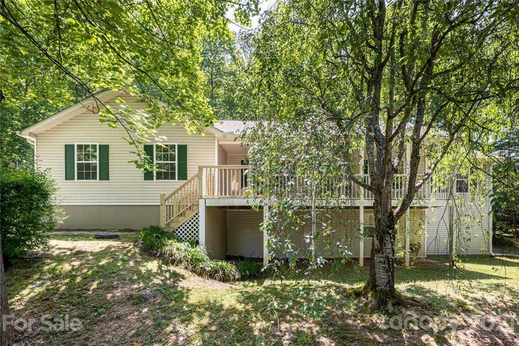 129 Churchill Downs Drive - Photo 1