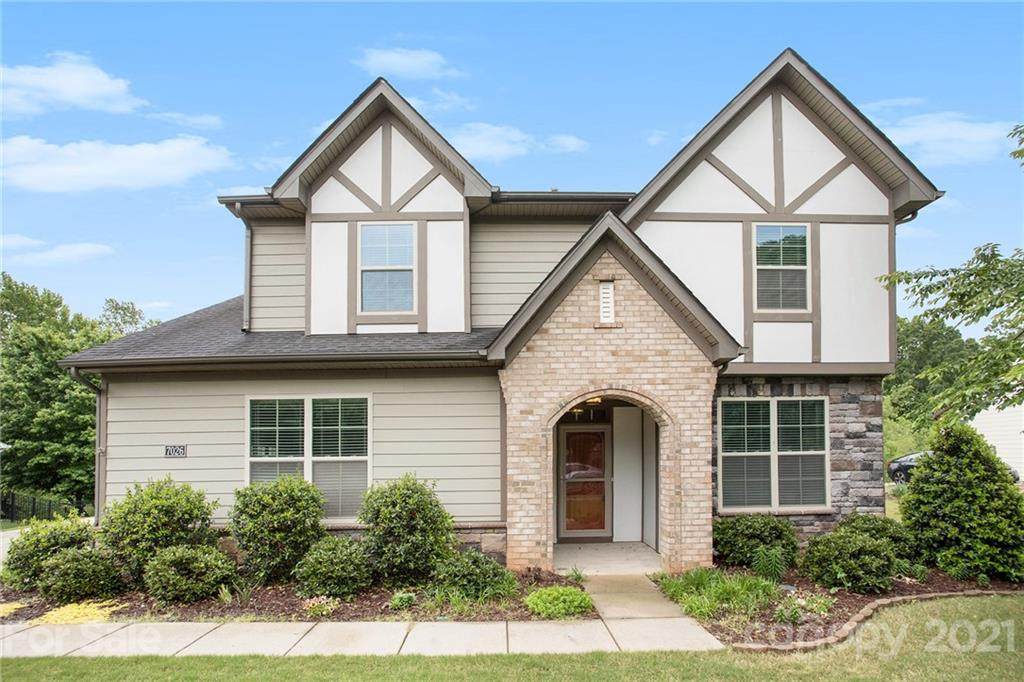 7026 Garden Hill Drive - Photo 1