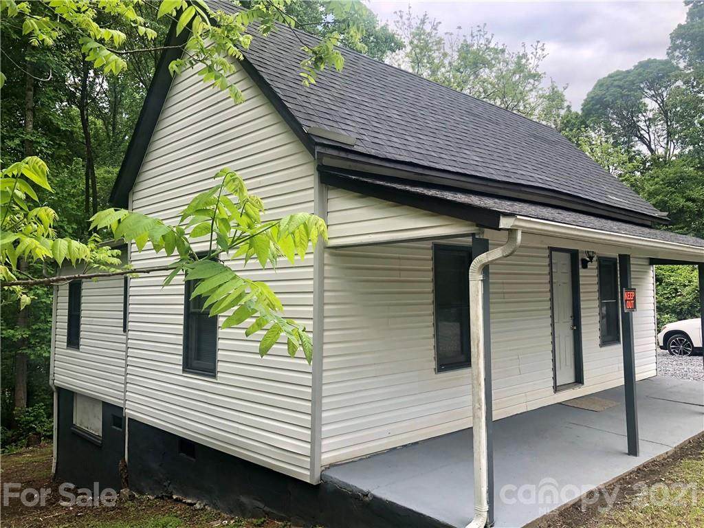 223 Holloway Place - Photo 1