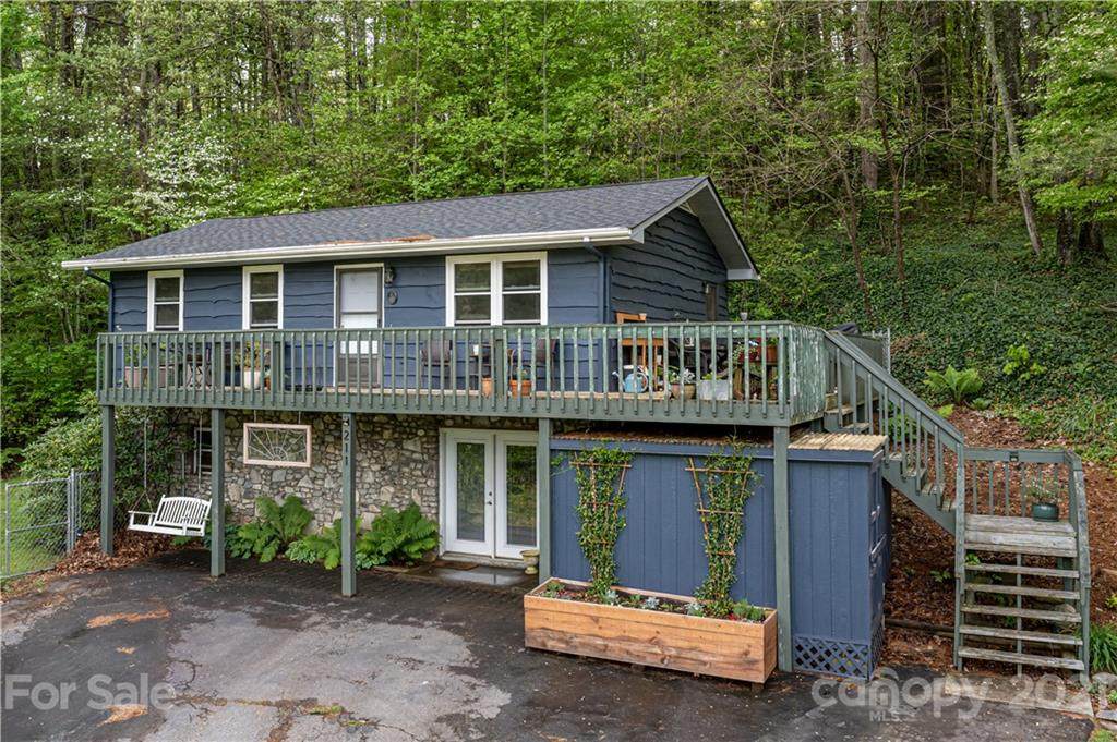 211 Old Gibbs Road - Photo 1