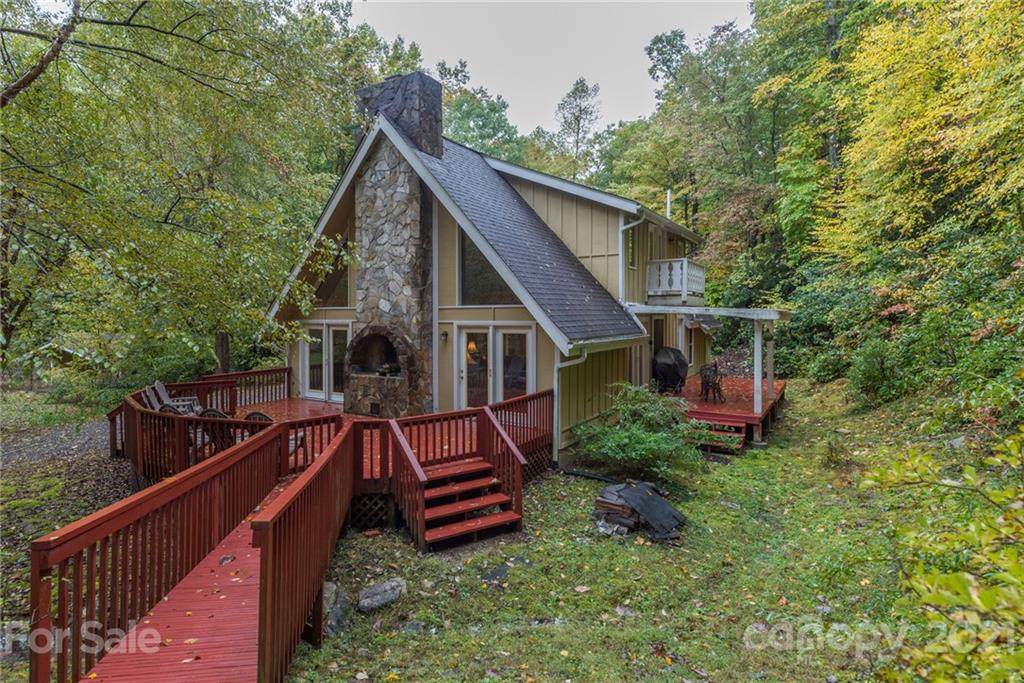 411 Rhododendron Drive - Photo 1