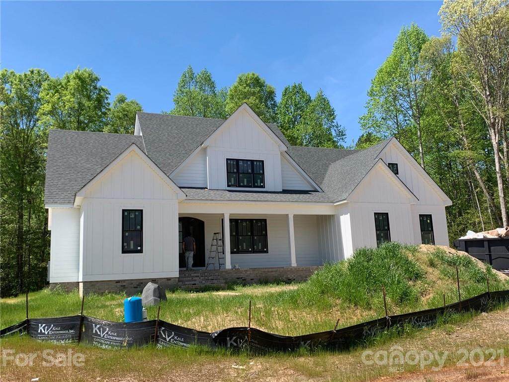 120 Castleview Lane - Photo 1