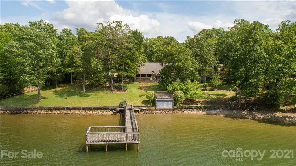 1575 Lands End Road - Photo 1