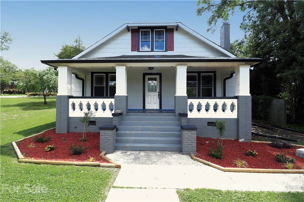 511 Grove Street - Photo 1