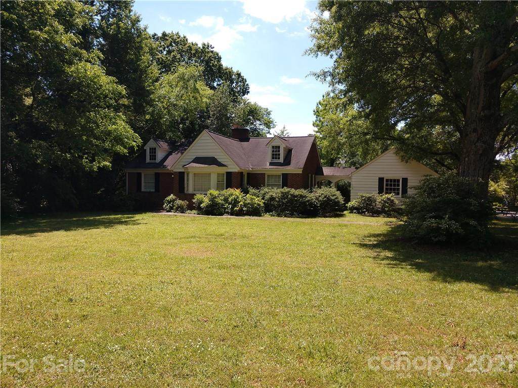 2520 Providence Road - Photo 1