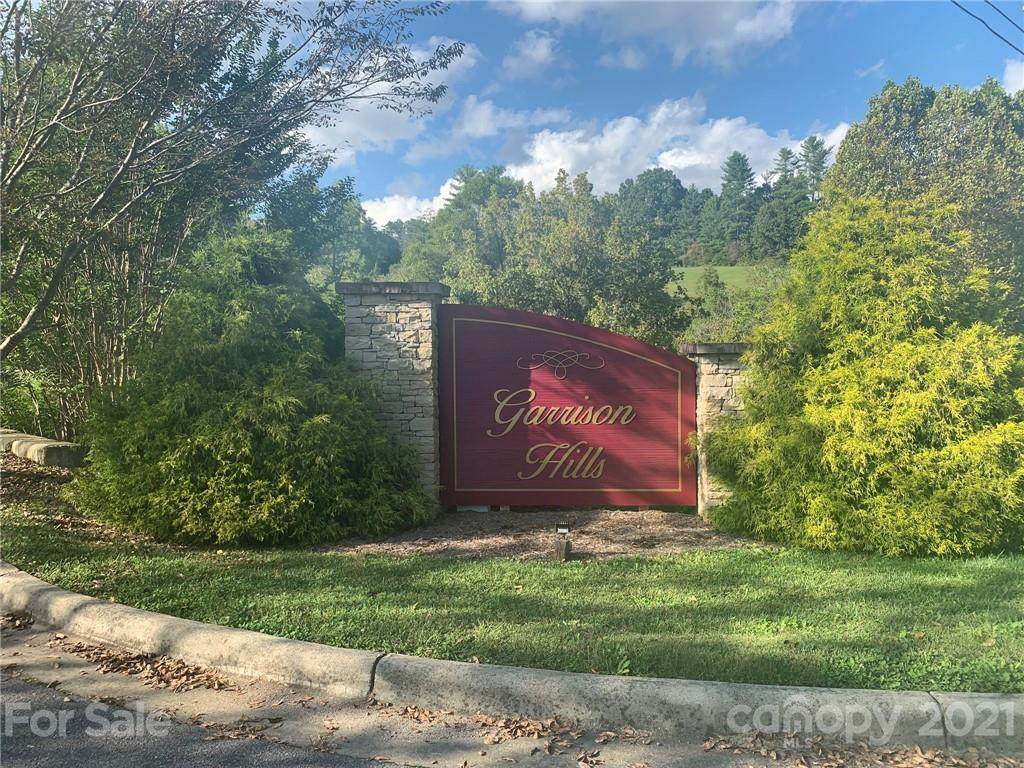 77 Gracie Lane - Photo 1